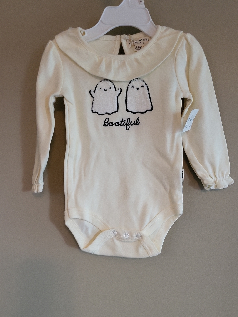 NWT organic cotton 'Bootiful' ghost cream onesie/bodysuit
